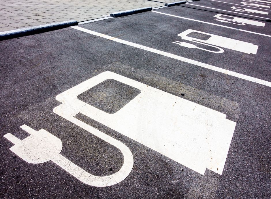 incentivi-acquisto-auto-elettriche-fissata-15-ottobre-2025-aper_p96558 Sezione Circolari Varie | ConsulenzaAgricola.it