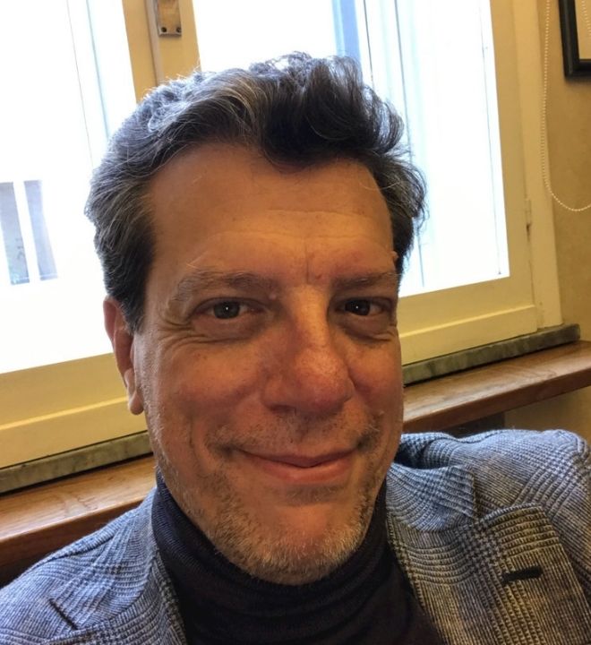 MIELE-LUCA image Miele Luca